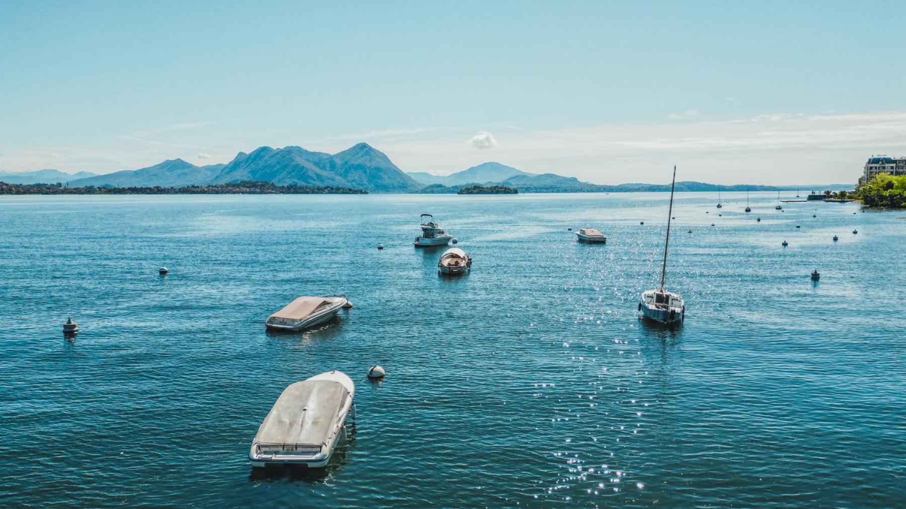 Lago Maggiore Bay バヴェーノ エクステリア 写真